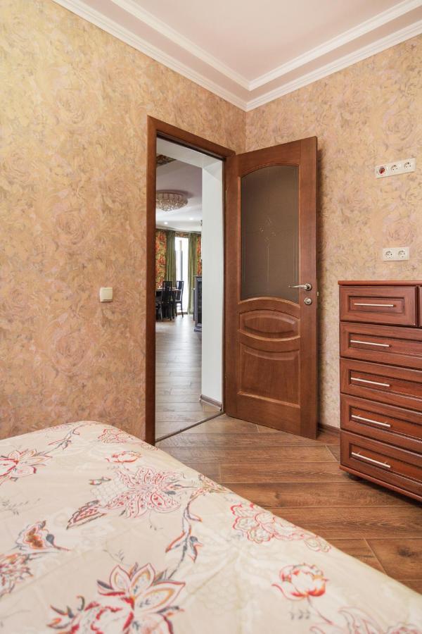 Deribasovskay Street Apartments 敖德萨 外观 照片